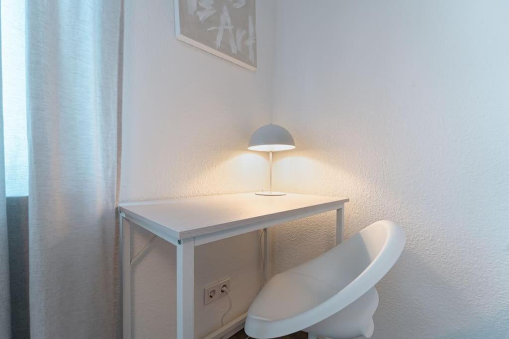 Zentral Gelegenes Appartment Haan Bagian luar foto
